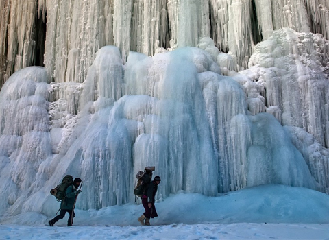 CHADAR FROZEN Trek