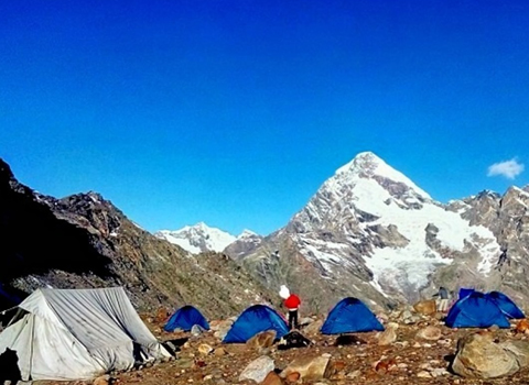 PINPARVATI PASS Trek